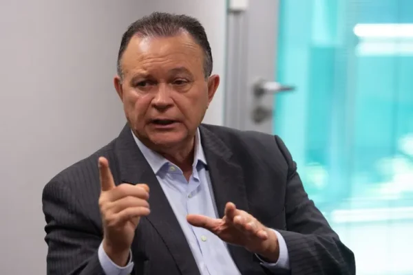 110339215-rio-de-janeiro-rj-12-03-2025-entrevista-com-o-governador-do-maranhao-carlos-brandao-p-1