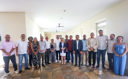 Excelente diálogo com as forças que compõem o Partido dos Trabalhadores no Maranhão. Vamos conti(4)